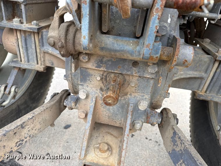 image for item FB6631 Massey Ferguson 1260 MFWD tractor