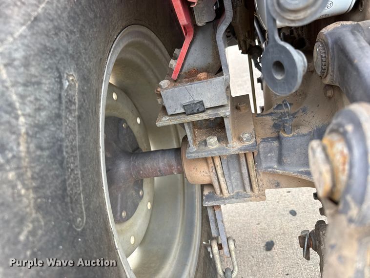 image for item FB6631 Massey Ferguson 1260 MFWD tractor