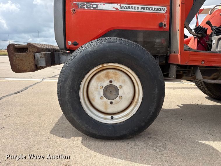 image for item FB6631 Massey Ferguson 1260 MFWD tractor