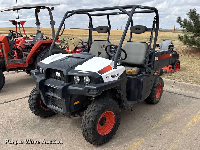 image for item FB6632 2013 Polaris 3200 utility vehicle