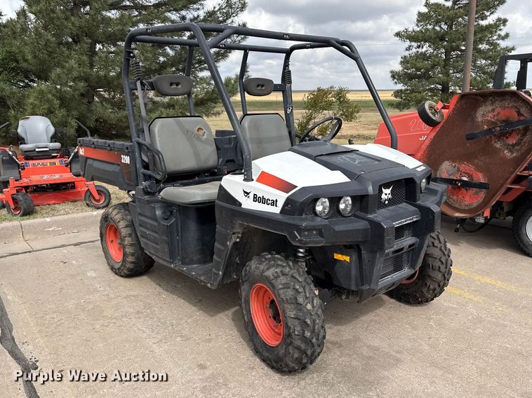 image for item FB6632 2013 Polaris 3200 utility vehicle