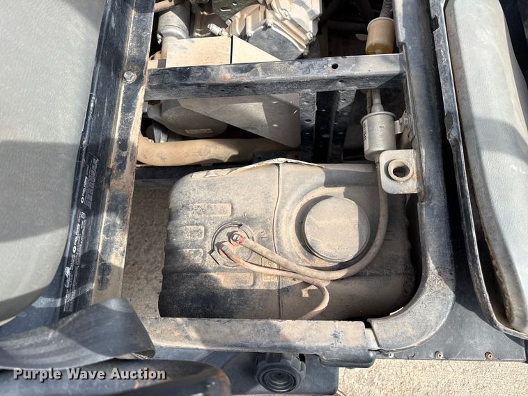 image for item FB6632 2013 Polaris 3200 utility vehicle
