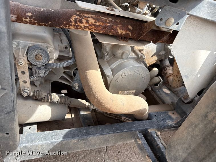 image for item FB6632 2013 Polaris 3200 utility vehicle
