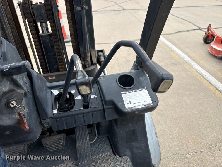 image for item FB6635 Nissan 60 forklift