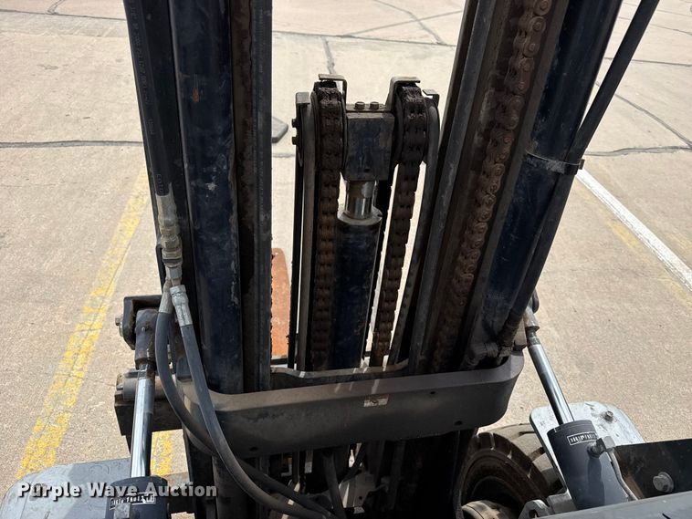 image for item FB6635 Nissan 60 forklift