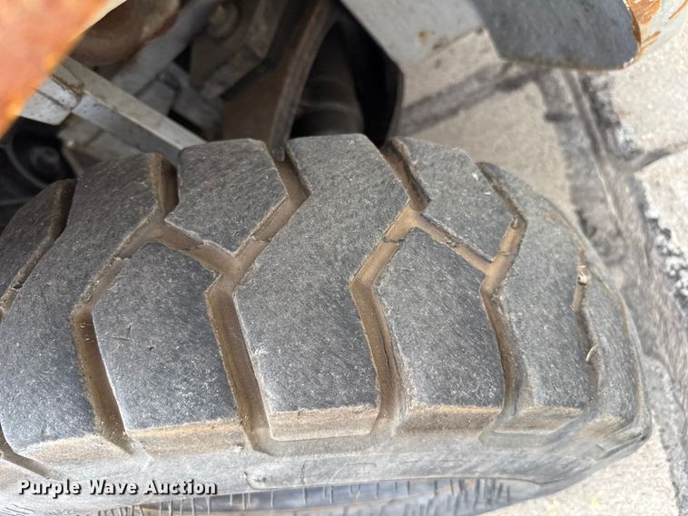 image for item FB6635 Nissan 60 forklift