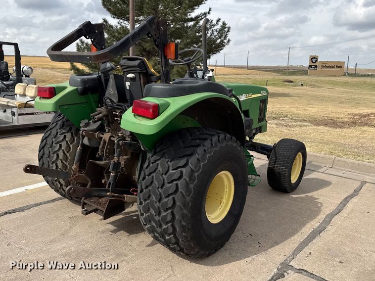 image for item FB6637 2001 John Deere 5320 tractor