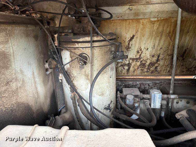 image for item FB6639 Joy D185Q3 air compressor