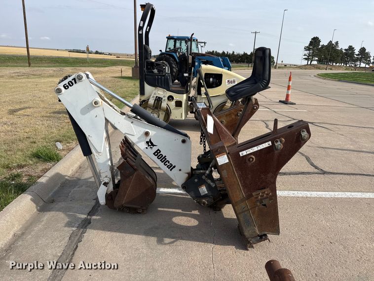 image for item FB6643 Bobcat 607 skid steer backhoe