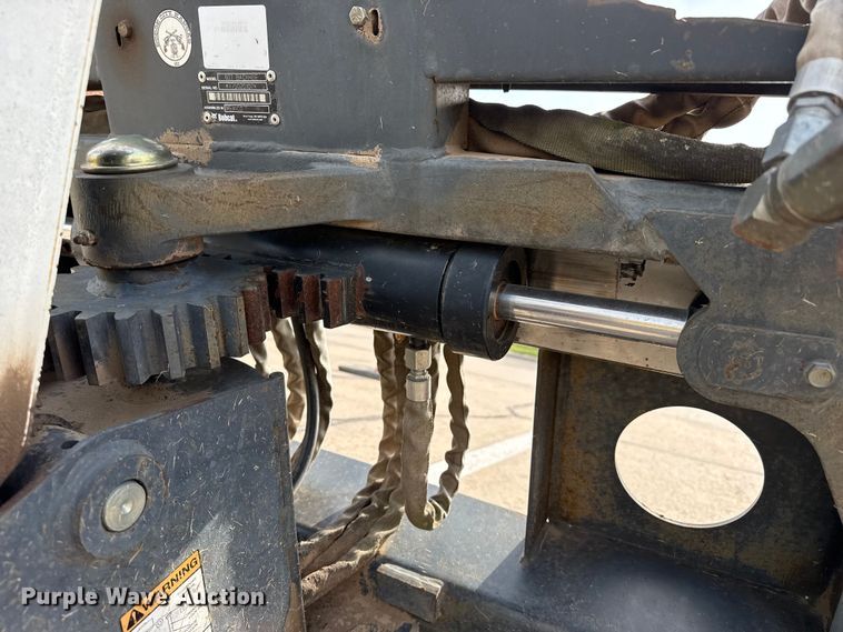 image for item FB6643 Bobcat 607 skid steer backhoe