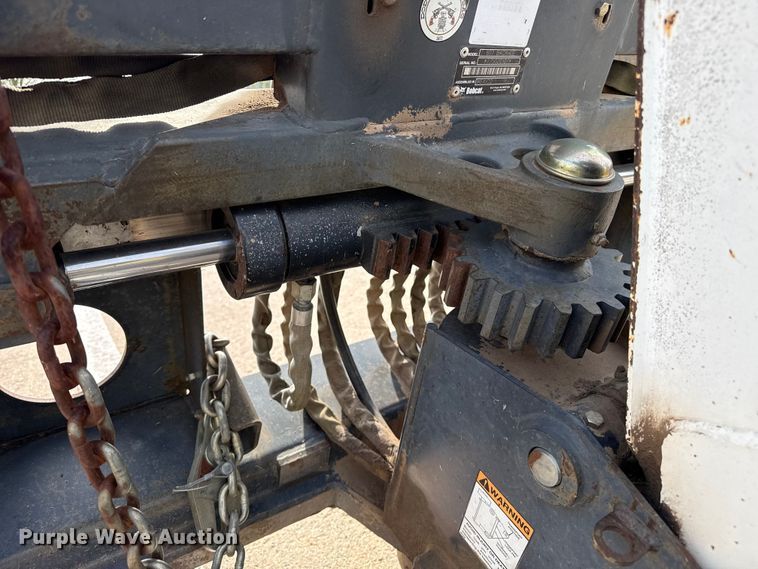 image for item FB6643 Bobcat 607 skid steer backhoe