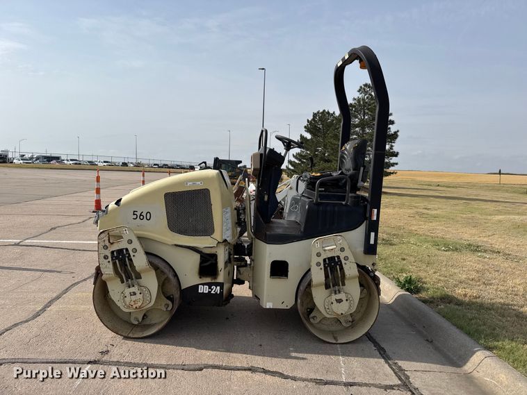 image for item FB6644 Volvo DD-24 double drum vibratory roller