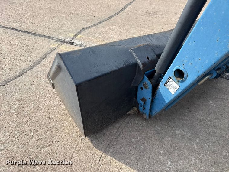 image for item FB6645 New Holland 8360 tractor