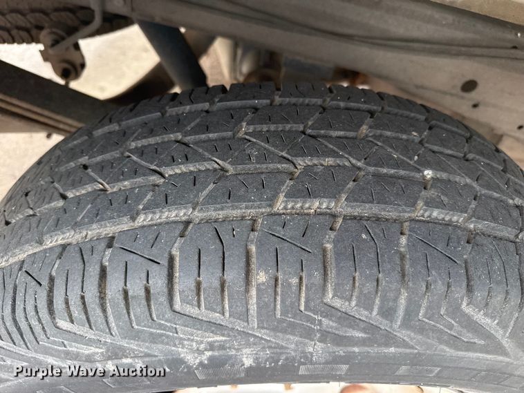 image for item FB6649 2003 Ford F150 XL pickup truck