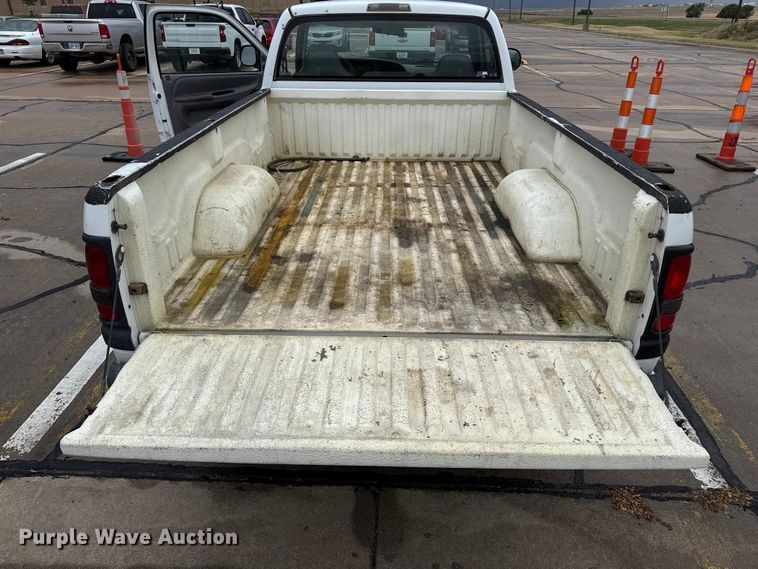 image for item FB6650 2001 Dodge Ram 1500 pickup truck