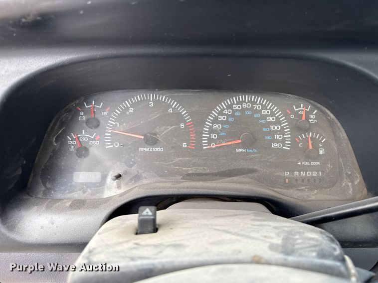 image for item FB6650 2001 Dodge Ram 1500 pickup truck