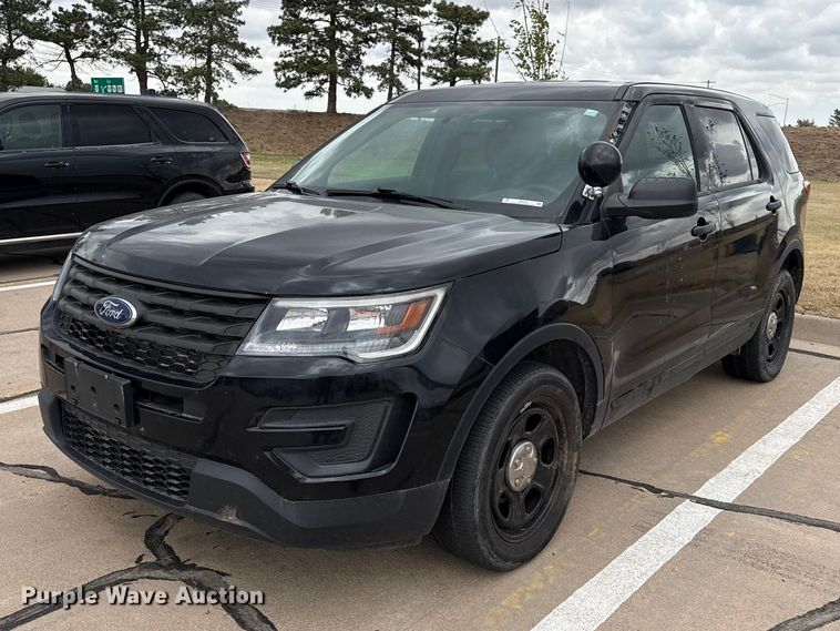 image for item FB6652 2019 Ford Explorer Police SUV