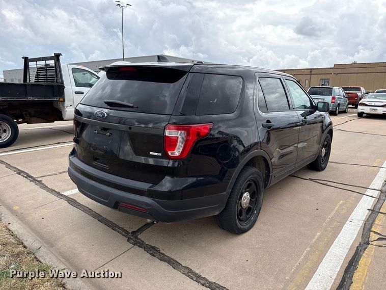 image for item FB6652 2019 Ford Explorer Police SUV