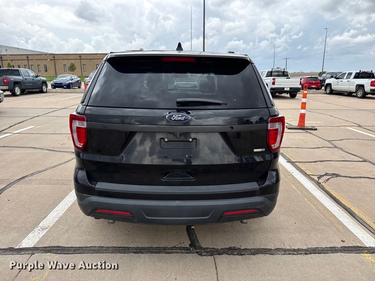 image for item FB6652 2019 Ford Explorer Police SUV