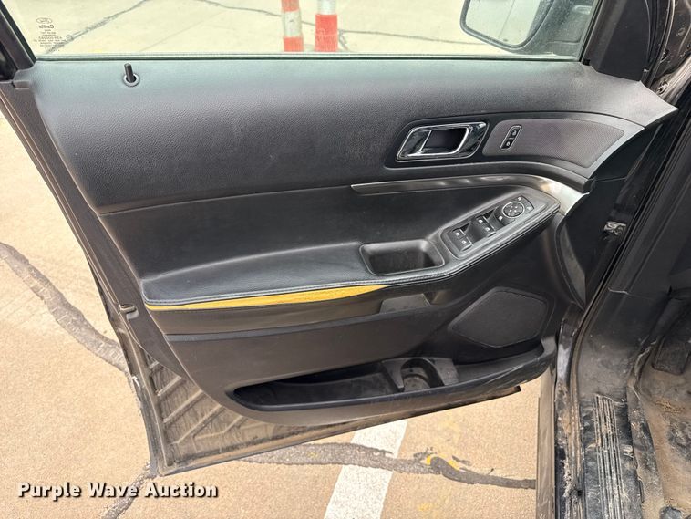 image for item FB6652 2019 Ford Explorer Police SUV