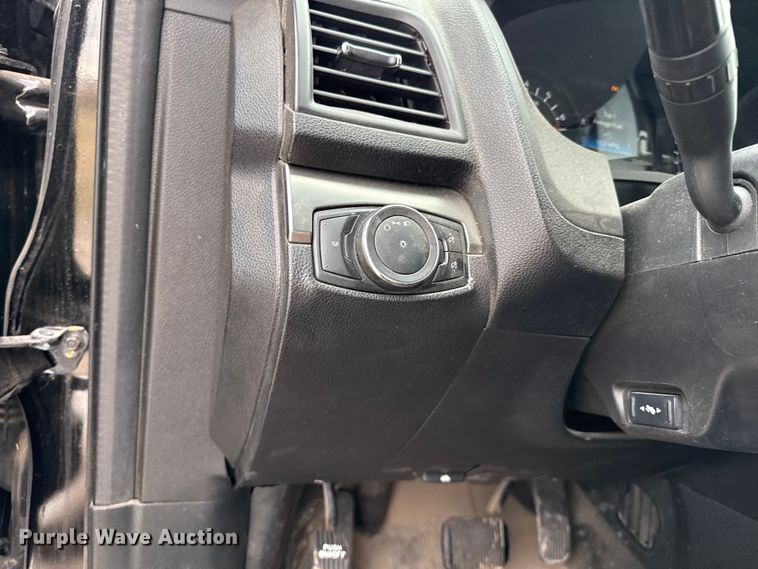 image for item FB6652 2019 Ford Explorer Police SUV