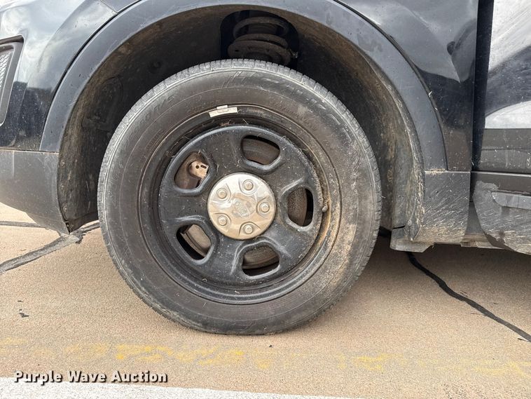 image for item FB6652 2019 Ford Explorer Police SUV