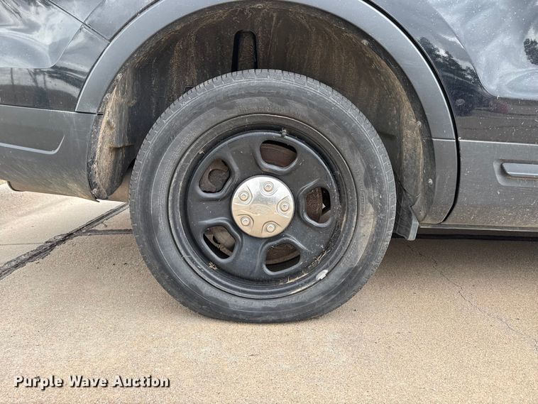 image for item FB6652 2019 Ford Explorer Police SUV
