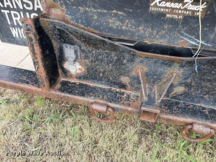 image for item FB6653 2009 Dodge Ram 3500 dump flatbed pickup truck