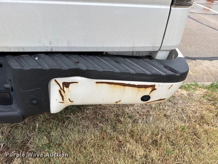 image for item FB6656 2011 Ford F150 Crew Cab pickup truck