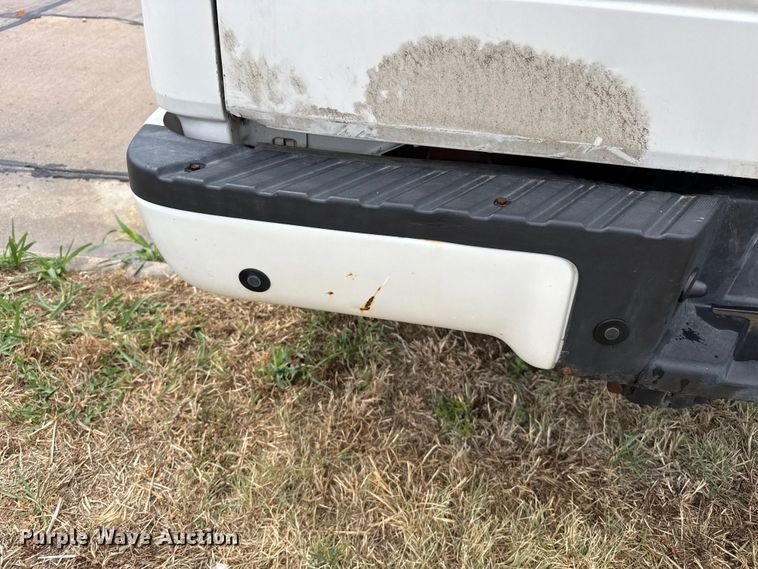 image for item FB6656 2011 Ford F150 Crew Cab pickup truck