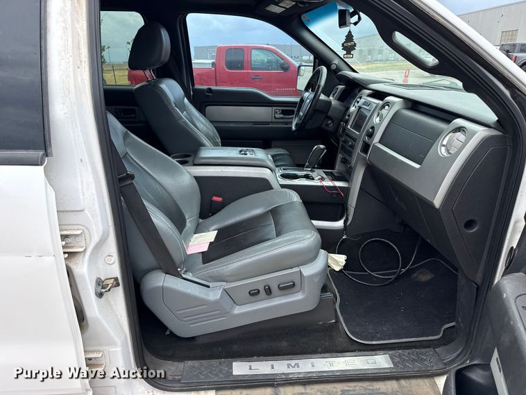 image for item FB6656 2011 Ford F150 Crew Cab pickup truck