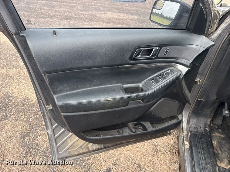 image for item FB6662 2017 Ford Explorer Police SUV