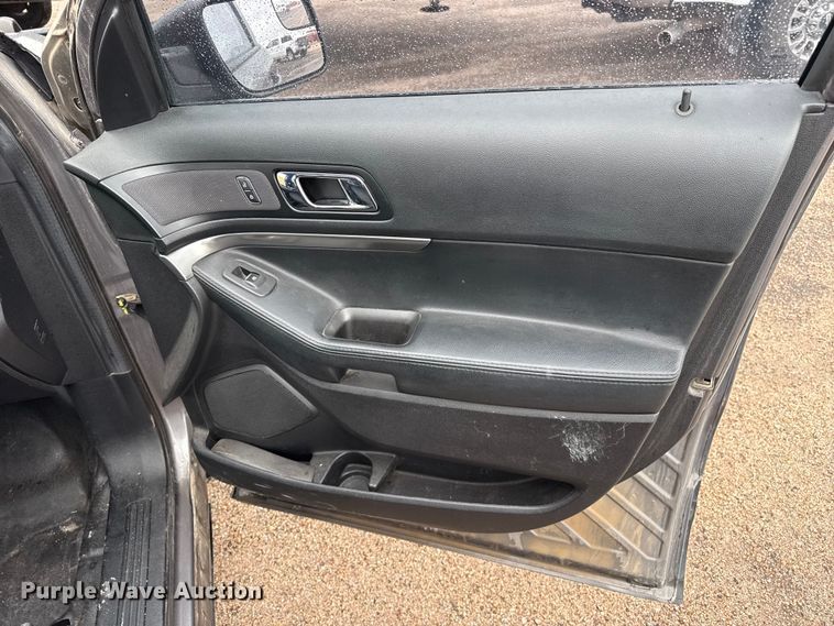 image for item FB6662 2017 Ford Explorer Police SUV