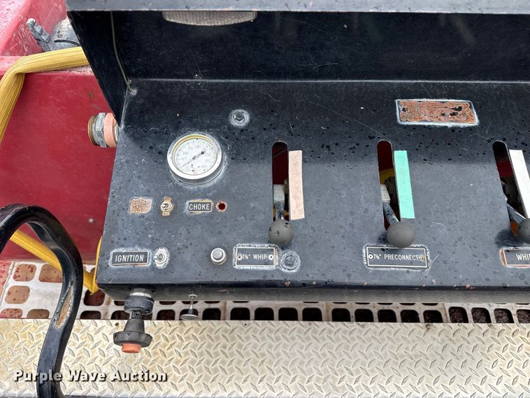 image for item FB6668 1993 Chevrolet 3500 brush fire truck