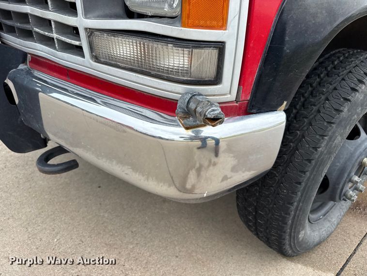 image for item FB6668 1993 Chevrolet 3500 brush fire truck