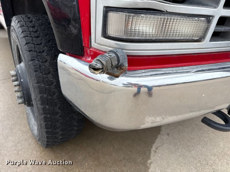 image for item FB6668 1993 Chevrolet 3500 brush fire truck