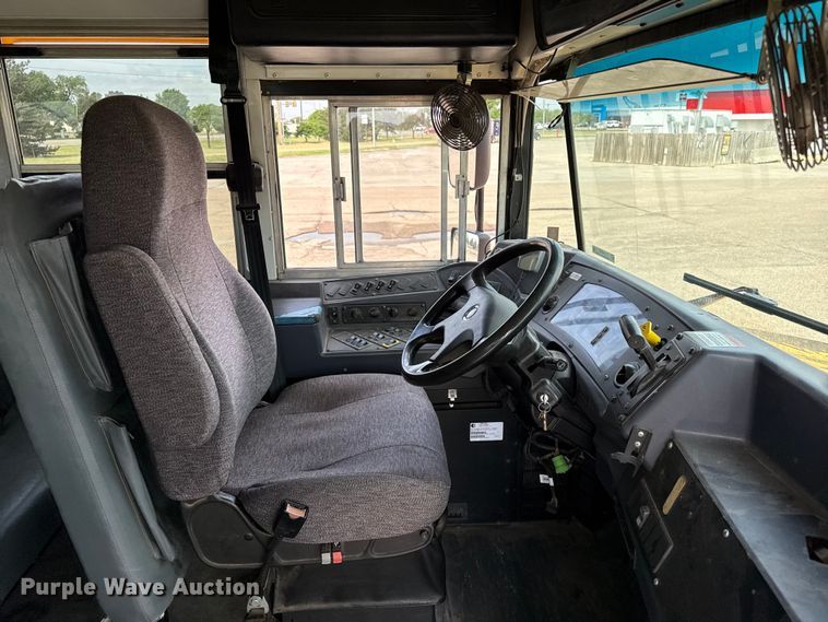 image for item FB6673 2016 Blue Bird school bus