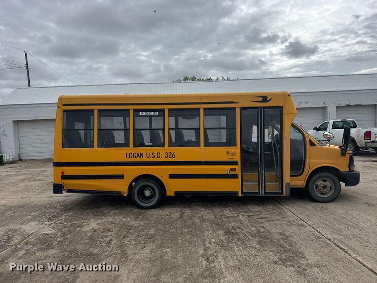 image for item FB7436 2013 Chevrolet Express G3500 school bus