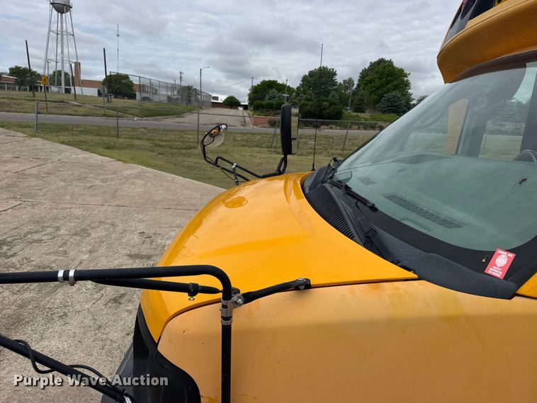 image for item FB7436 2013 Chevrolet Express G3500 school bus