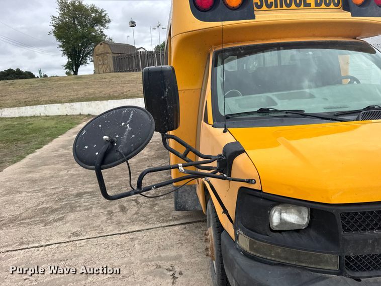 image for item FB7436 2013 Chevrolet Express G3500 school bus