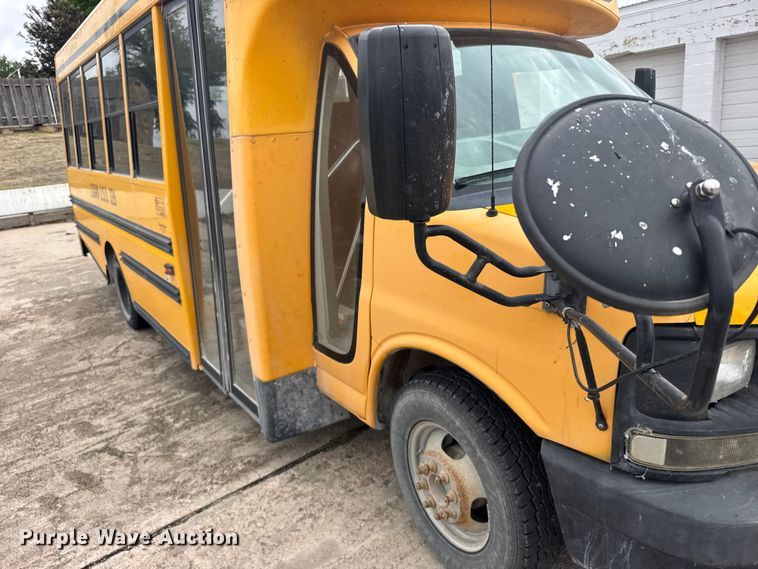image for item FB7436 2013 Chevrolet Express G3500 school bus