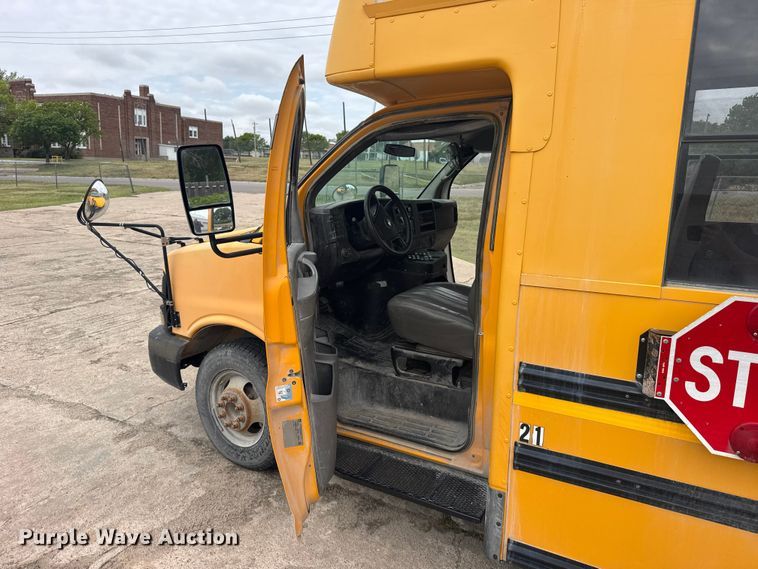 image for item FB7436 2013 Chevrolet Express G3500 school bus