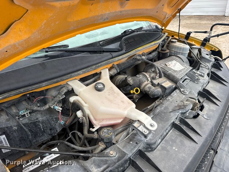 image for item FB7436 2013 Chevrolet Express G3500 school bus
