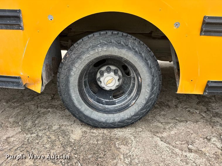 image for item FB7436 2013 Chevrolet Express G3500 school bus