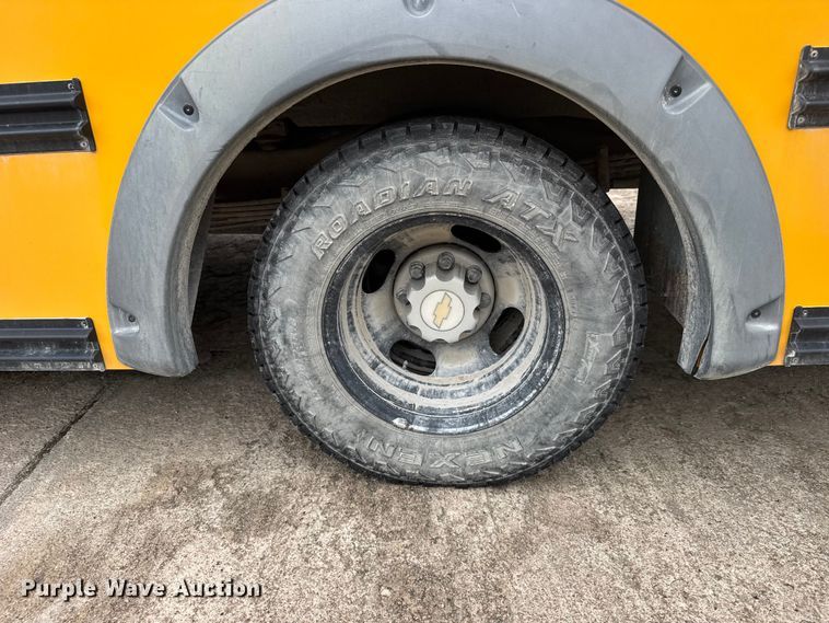 image for item FB7436 2013 Chevrolet Express G3500 school bus