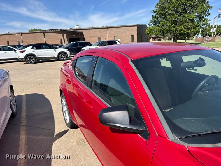image for item FB7439 2013 Dodge Avenger 