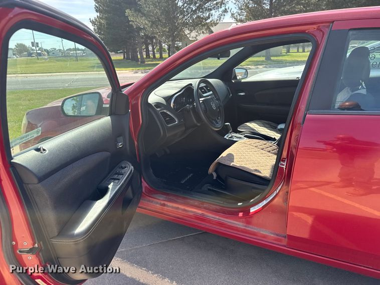 image for item FB7439 2013 Dodge Avenger 