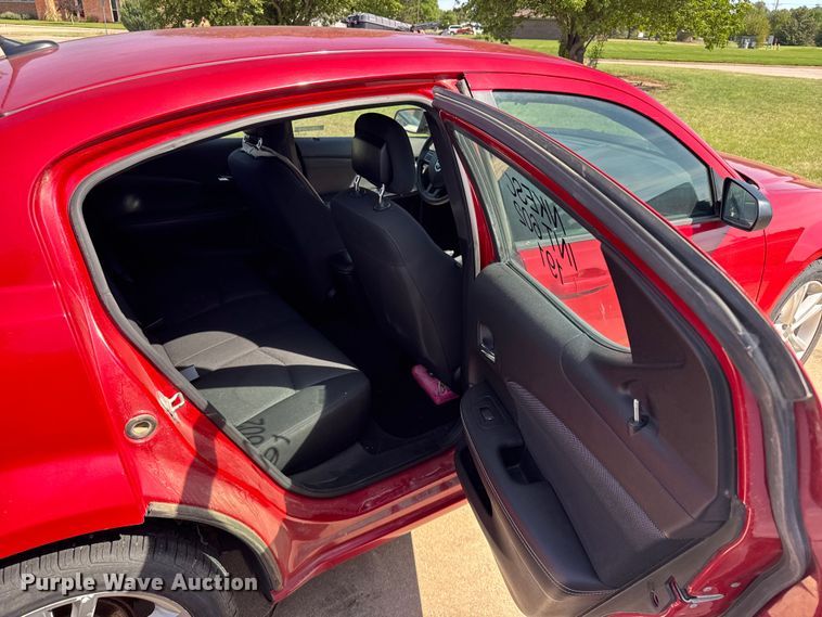 image for item FB7439 2013 Dodge Avenger 