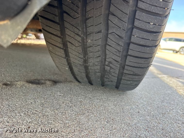 image for item FB7439 2013 Dodge Avenger 