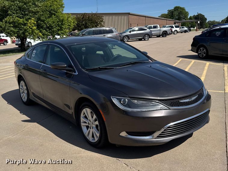 image for item FB7441 2015 Chrysler 200 